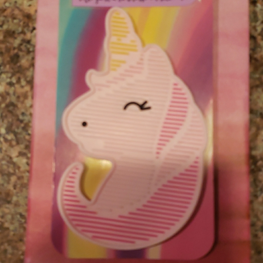 Silicon brush cleaner